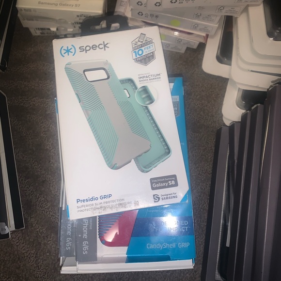 iPhone cases! Samsung cases! - Picture 2 of 13